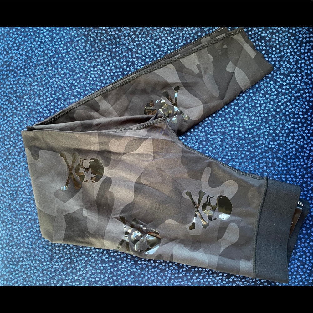 Ultracor x SoulCycle Camo Skull Legging
